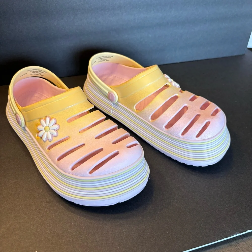 Nautica Kids Pastel Clogs with Daisy Accent Yellow Pink White Purple Girl Size 4
